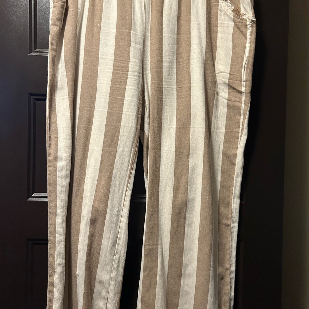 Umgee Men's Khaki and Cream Striped Chinos